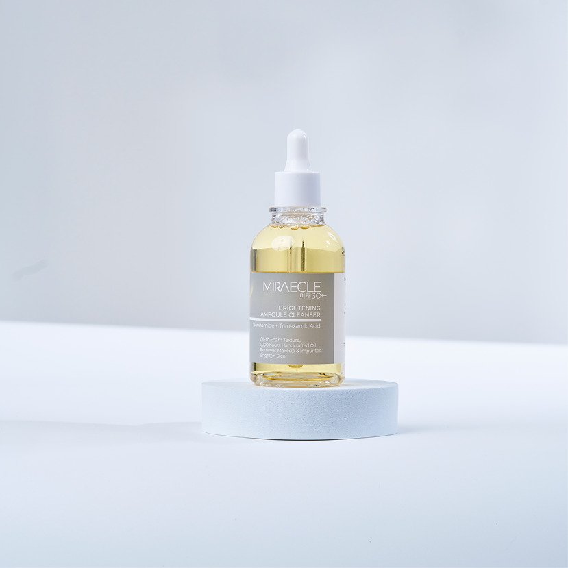 brightening ampoule cleanser